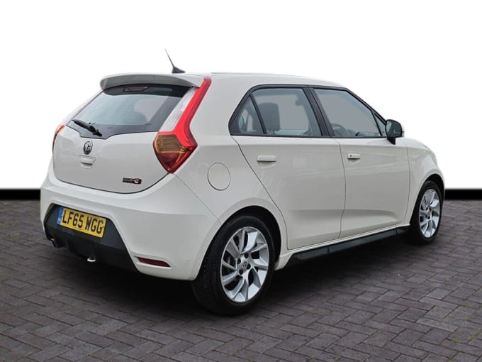 2015 Mg Mg 3