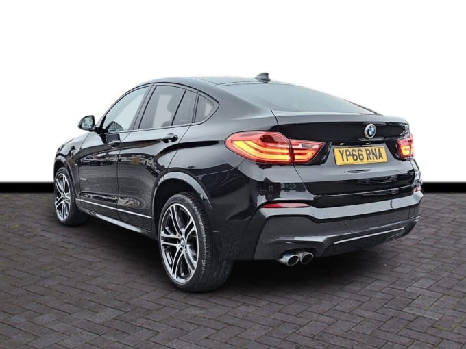 2025 BMW X4