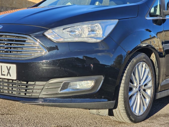 2025 Ford C-max