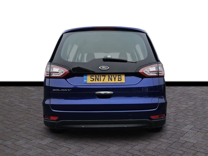 2025 Ford Galaxy