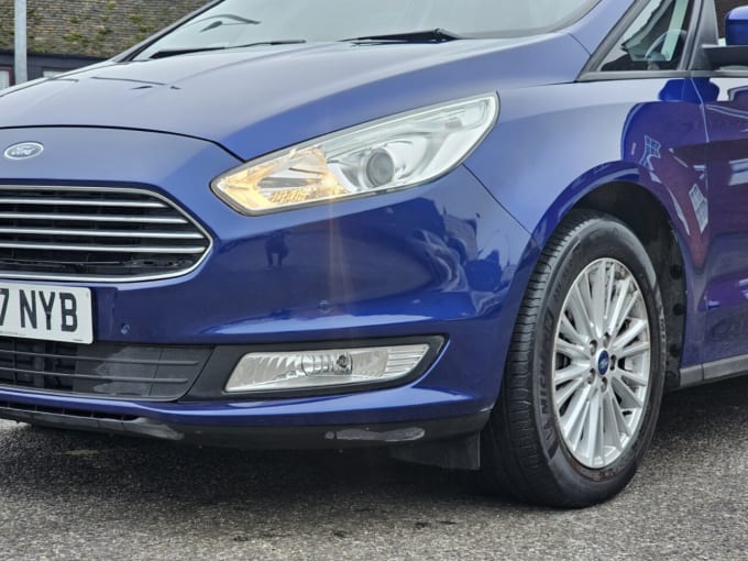 2025 Ford Galaxy