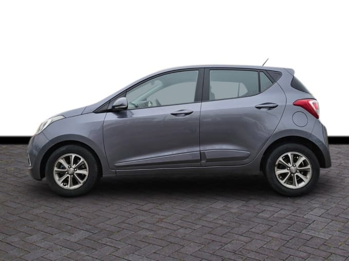 2025 Hyundai I10