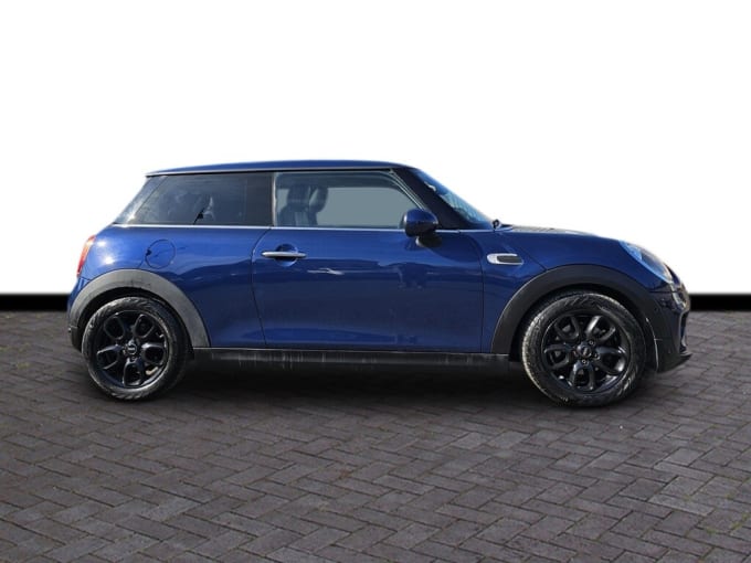 2025 Mini Hatch