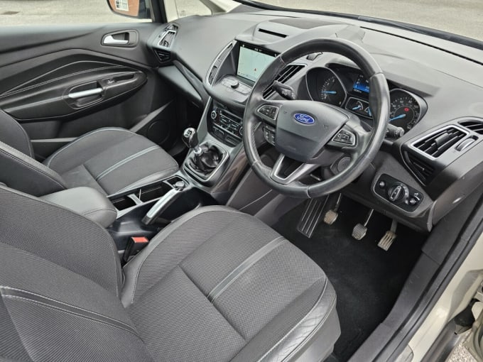 2025 Ford C-max