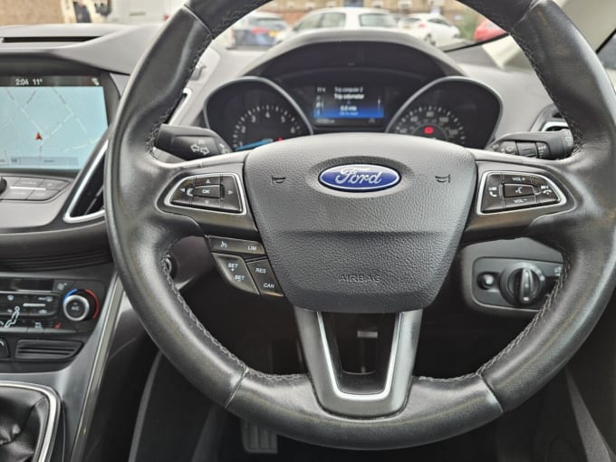 2025 Ford C-max