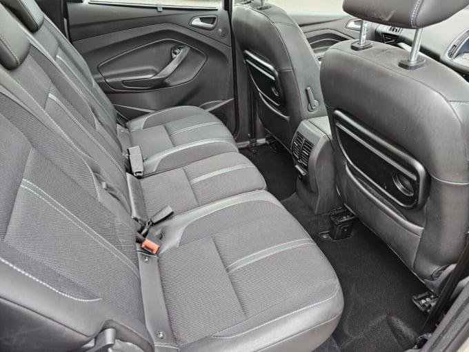 2025 Ford C-max
