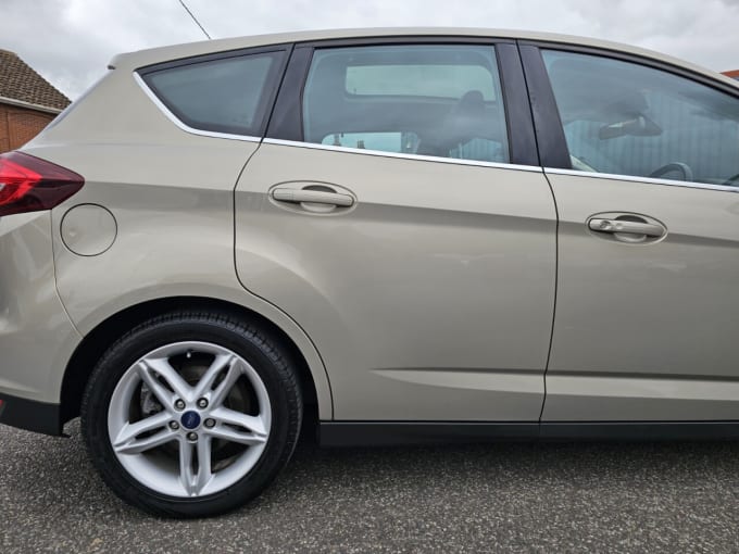 2025 Ford C-max