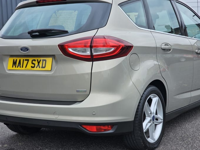 2025 Ford C-max