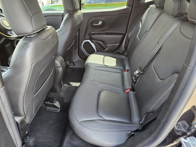 2025 Jeep Renegade