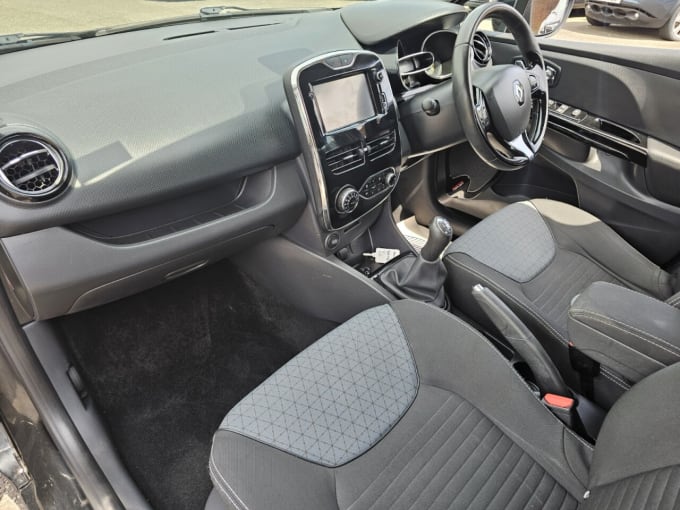 2025 Renault Clio