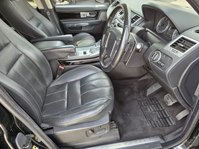 2025 Land Rover Range Rover Sport