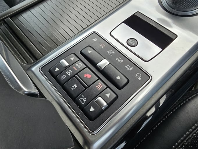 2025 Land Rover Range Rover Sport