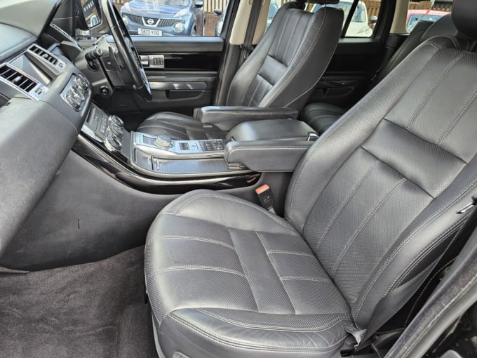2025 Land Rover Range Rover Sport