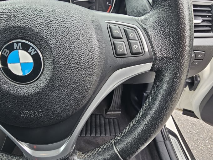 2025 BMW X1