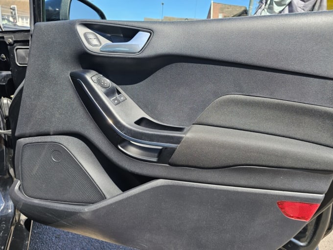 2025 Ford Fiesta