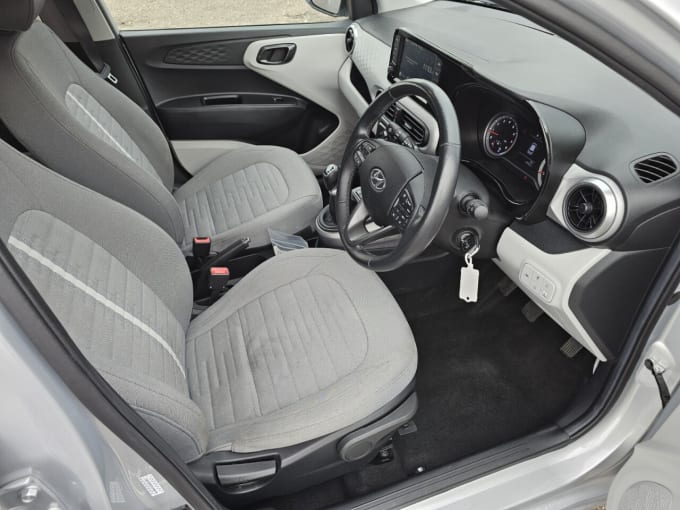 2025 Hyundai I10