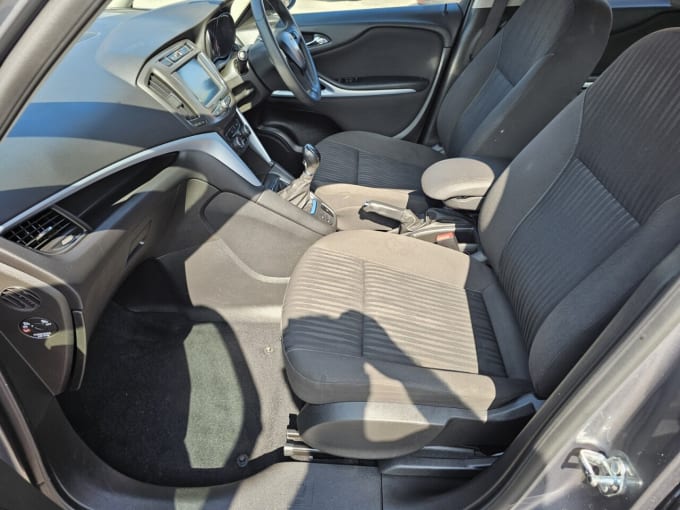 2025 Vauxhall Zafira Tourer