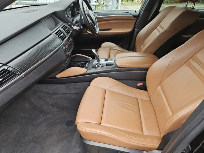 2025 BMW X6