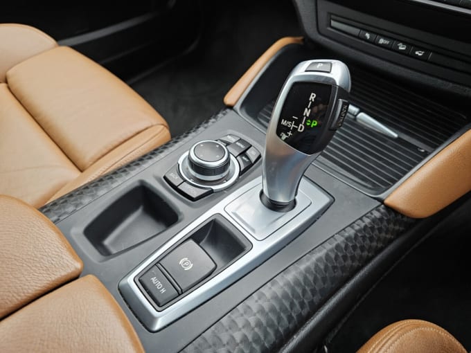 2025 BMW X6