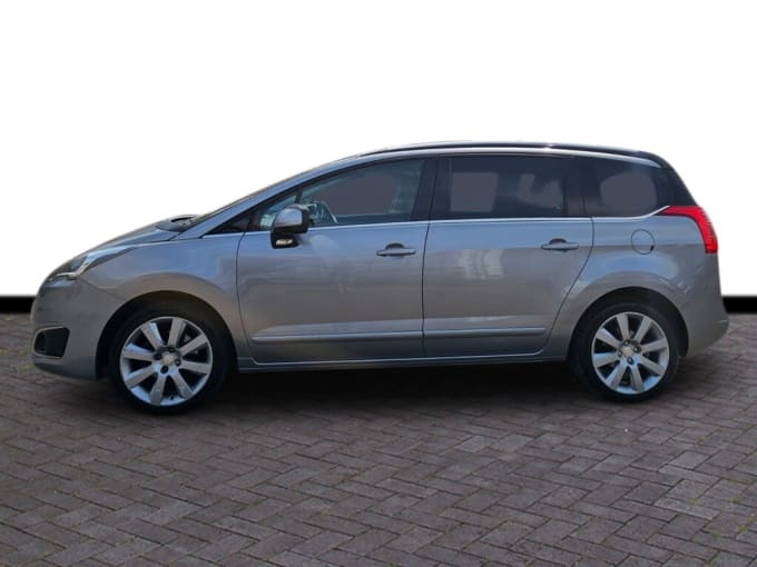 2025 Peugeot 5008
