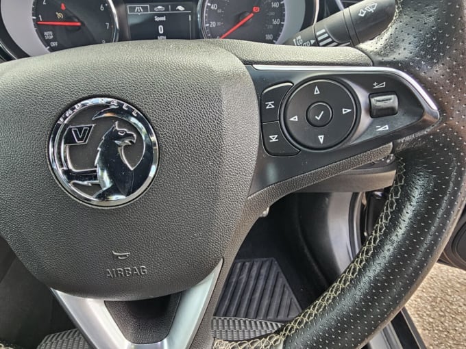 2025 Vauxhall Insignia