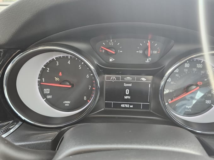 2025 Vauxhall Insignia