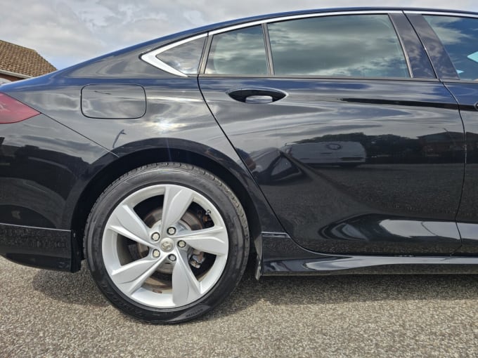 2025 Vauxhall Insignia