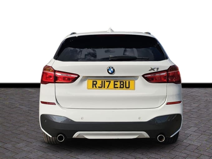 2025 BMW X1