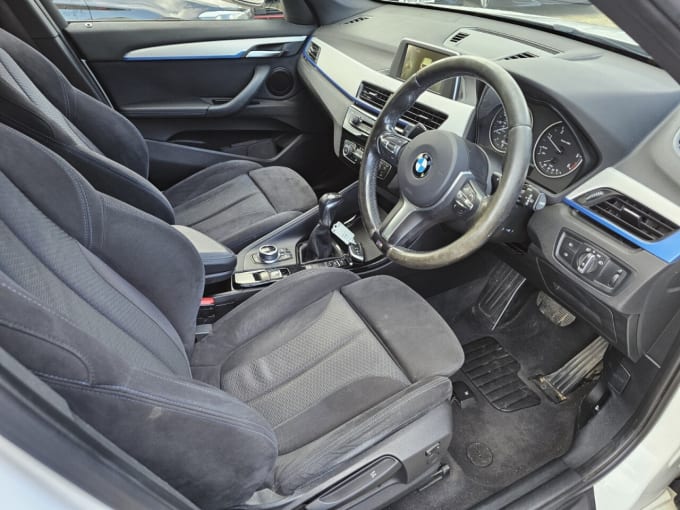 2025 BMW X1