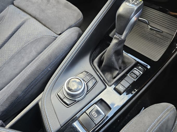 2025 BMW X1