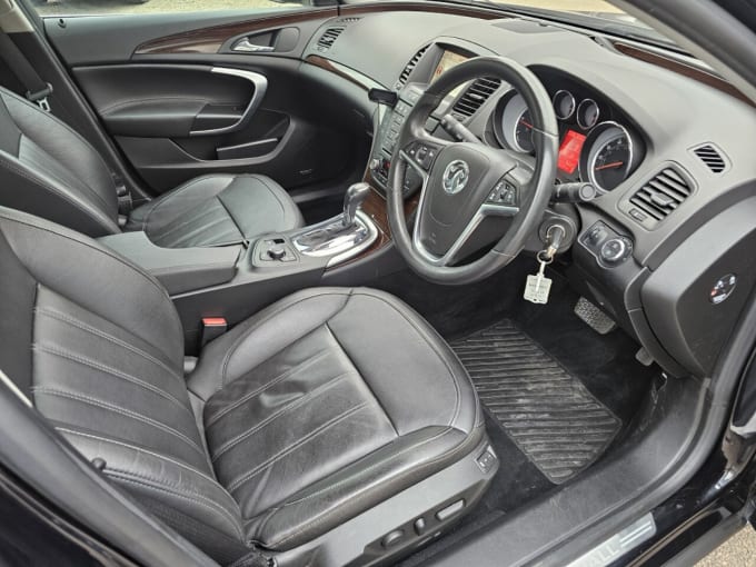 2025 Vauxhall Insignia