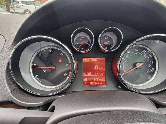 2025 Vauxhall Insignia