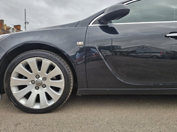 2025 Vauxhall Insignia