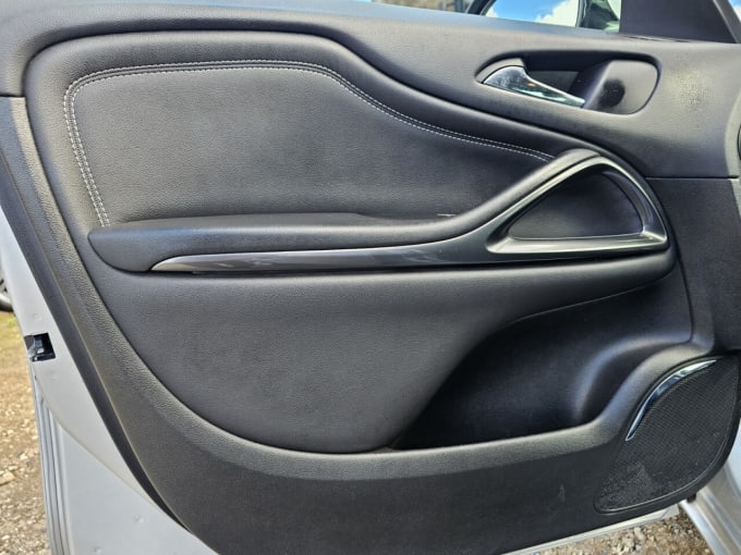 2025 Vauxhall Zafira Tourer