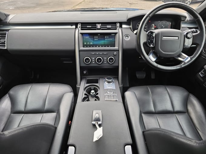 2025 Land Rover Discovery