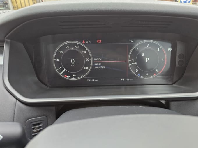 2025 Land Rover Discovery