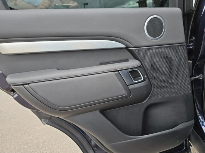 2025 Land Rover Discovery
