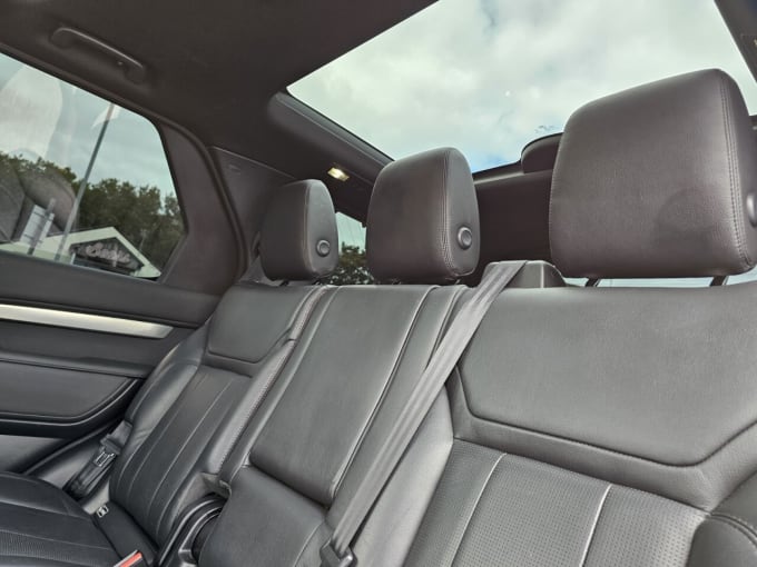 2025 Land Rover Discovery