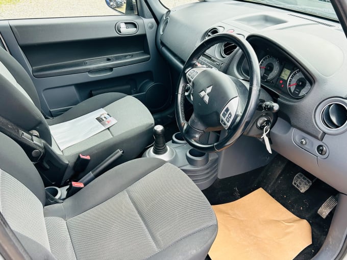 2009 Mitsubishi Colt