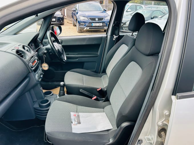 2009 Mitsubishi Colt