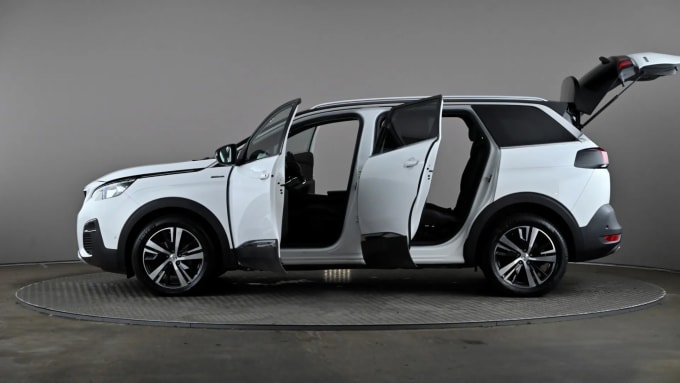 2020 Peugeot 5008