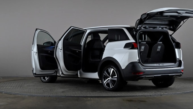 2020 Peugeot 5008