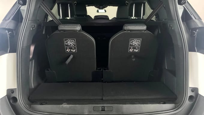 2020 Peugeot 5008