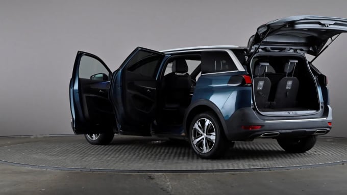 2019 Peugeot 5008