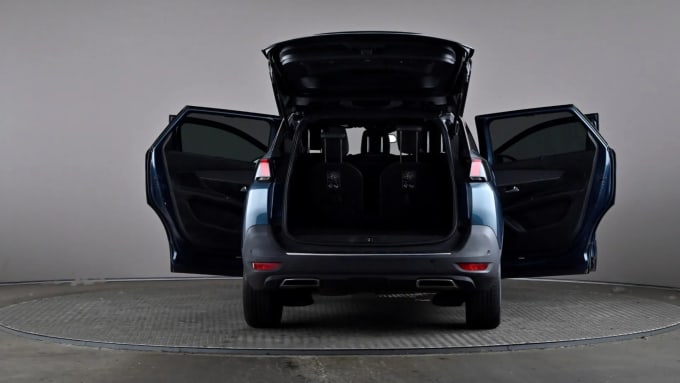 2019 Peugeot 5008