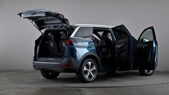 2019 Peugeot 5008