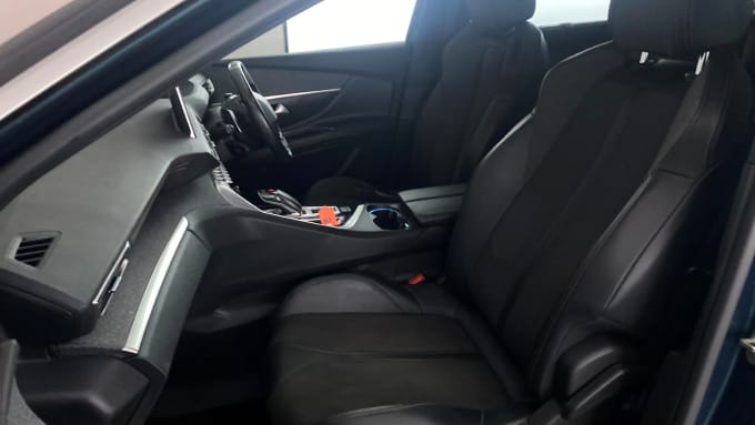 2019 Peugeot 5008