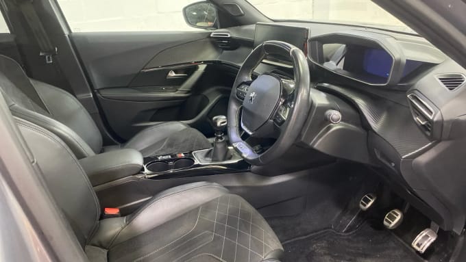2021 Peugeot 2008