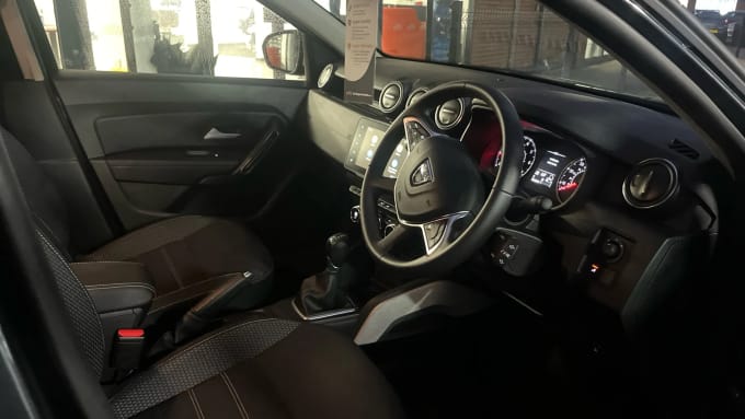 2023 Dacia Duster