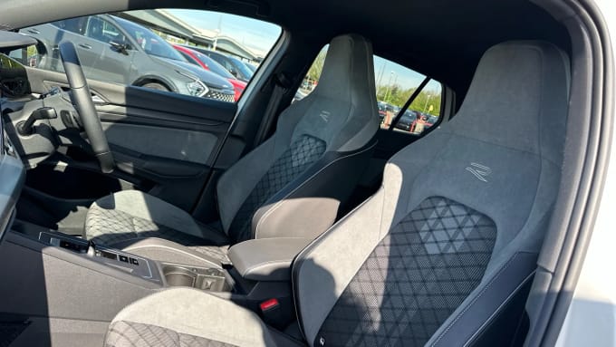 2022 Volkswagen Golf
